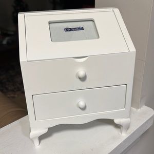 Children’s Jewelry Box